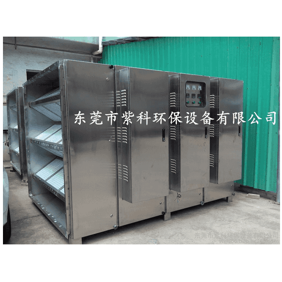 化工廠活性炭吸附塔,活性炭凈化處理設(shè)備
